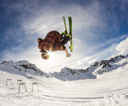 乐鱼体育 官方平台-库里缺阵，勇士客场仅1胜5负！约基奇2699，掘金3连胜西部第四，nba勇士队库里